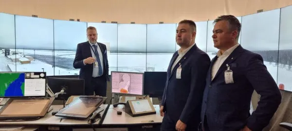 Răspunsurile din Suedia, Aeroportul Braşov