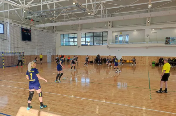 Corona luptă cu Gloria Buzău pentru un loc în sferturile Cupei