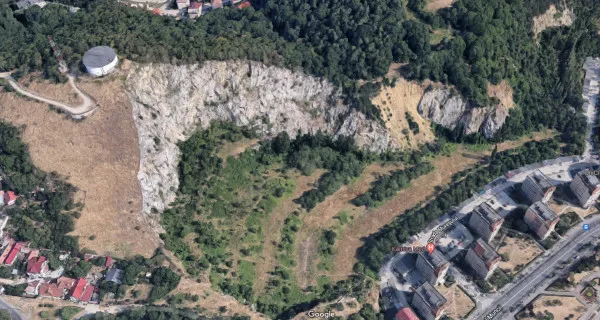 „Carieră amfiteatru” în Răcădău?