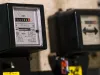Guvernul a aprobat plafonarea preţurilor la energie electrică şi gaze timp de un an