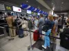Ruşii încearcă să fugă în străinătate, de frica legii marţiale sau a recrutării