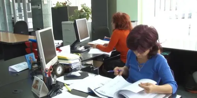 1.264.843: angajaţi bugetari