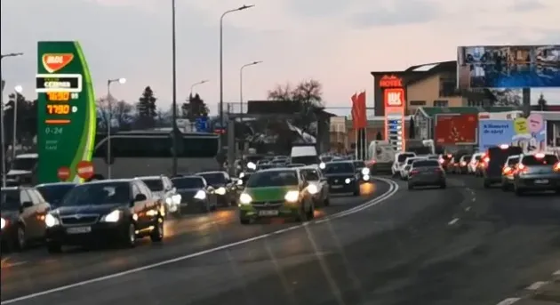 Care este preţul corect pentru benzină?