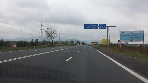 Venit din Neamţ, cu permisul reţinut, „îi dădea talpă” pe centura Braşovului: 155 km/h!