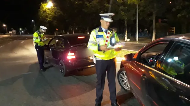 Valori uriaşe ale alcoolemiei, pentru doi şoferi, unul din Braşov, celălalt din Săcele