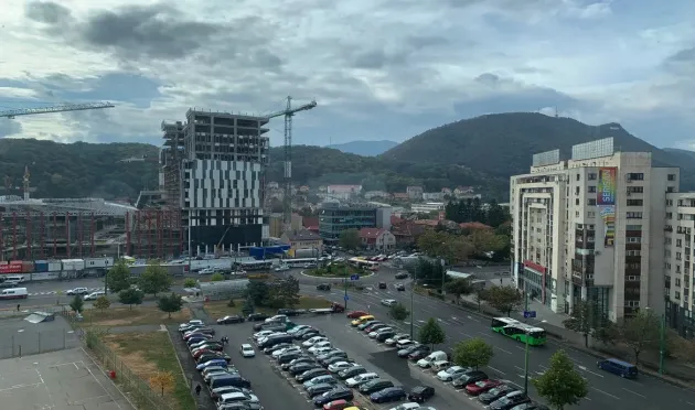 Parcarea de sub Centrul Civic rămâne „în cărţi”