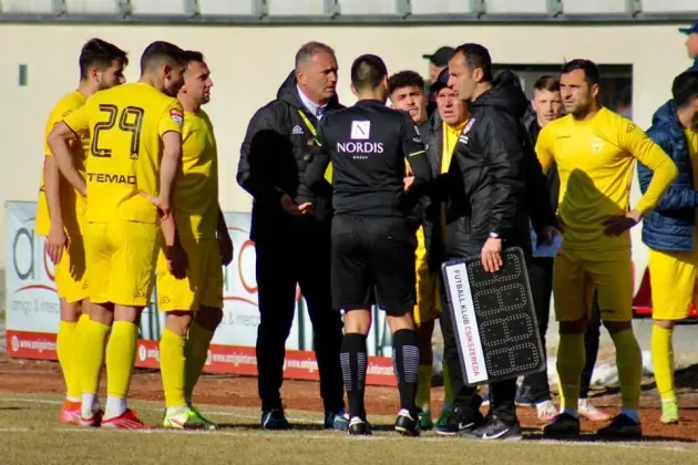 FC Braşov începe playout-ul la Timişoara