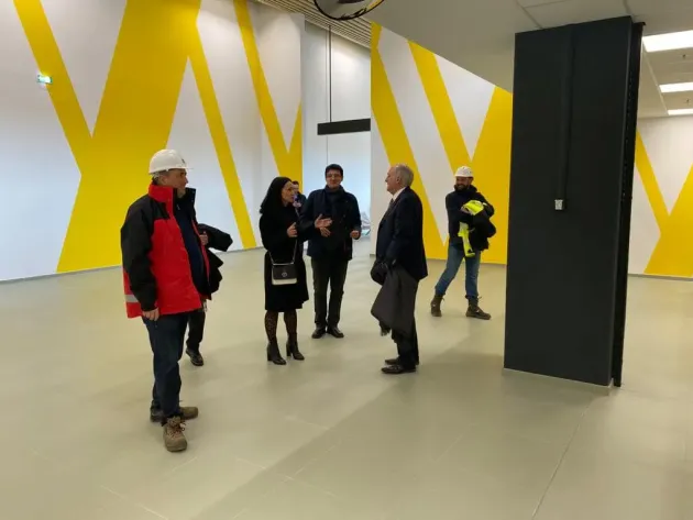 Cu materiale româneşti, construită de români: Aerogara Braşovului, de interes şi pentru Ambasada SUA