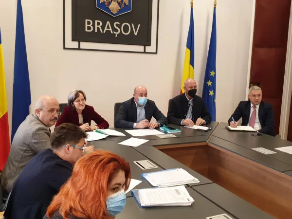 Municipiul Braşov, tot cu cele mai mari probleme în închiderea gropilor de gunoi