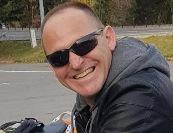 16 ani de ASUM. „Apărătorul” copiilor abuzaţi
