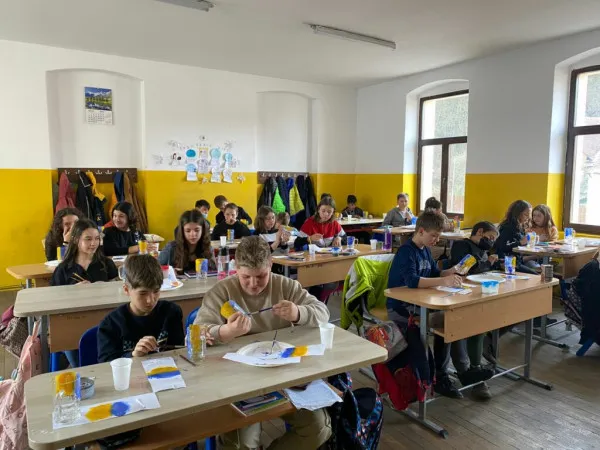 O cană pentru o conservă