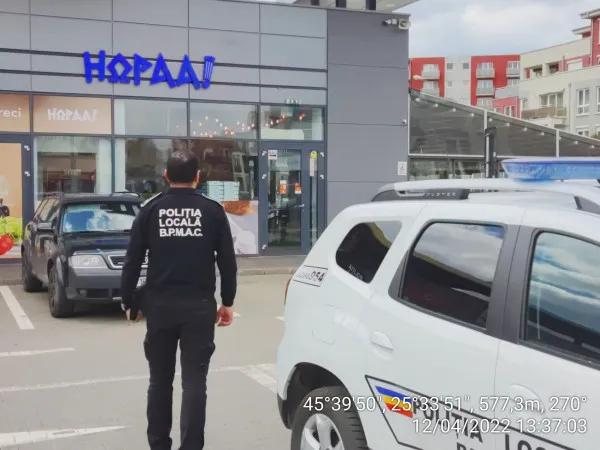 Poliţia, prin Bratolomeu: Shopron şi La Strada