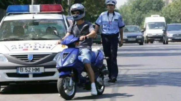 Mândra: Plimbare cu mopedul, cu urmări penale