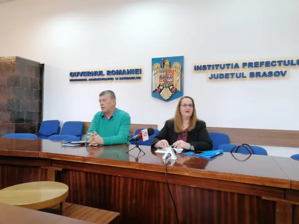 86 de medici de familie din județul Brașov, dispuși să mai vaccineze împotriva coronavirusului. La aceștia se poate face și a patra doză