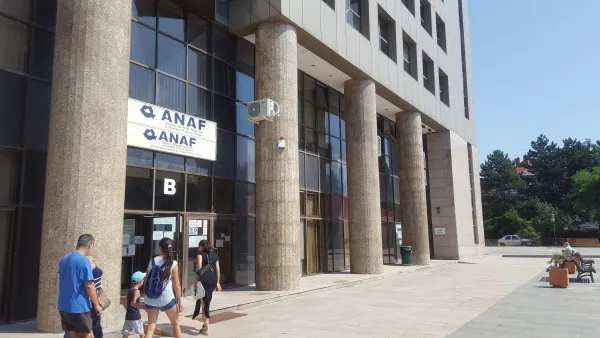 Câte o lecţie de la ANAF: Online, cu teme anunţate