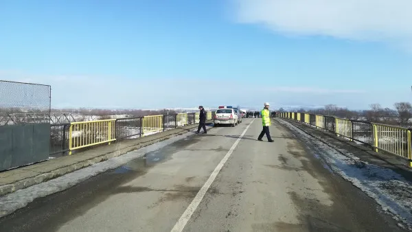 Podul de la Augustin, închis până în luna noiembrie