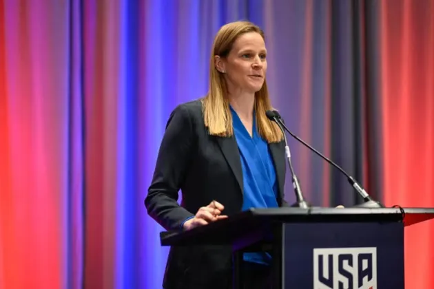 Forul american de fotbal vrea egalitate financiară între femei şi bărbaţi