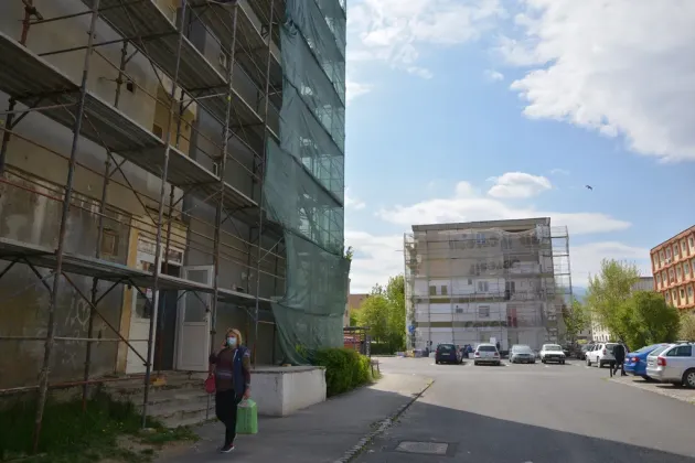 Zărneşti: 6 milioane de euro, pe 10 blocuri reabilitate termic  