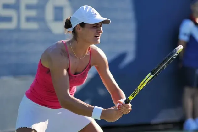 Monica Niculescu se descurcă mai bine la dublu