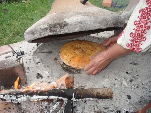 Superstiţii despre pâine. Hrana cea de toate zilele