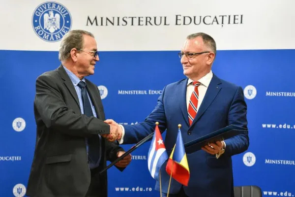 „Prietenia româno-cubaneză”, semnată la Braşov: Astăzi, 12 rectori din Cuba semnează mai multe acorduri de colaborare interuniversitară