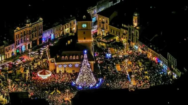 Cu artificii sau lasere de Revelion? Primăria Brașov a început să se pregătească de sărbătorile de iarnă