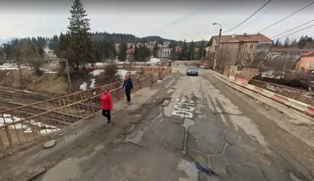 Predealul investeşte peste 6,6 milioane de lei în refacerea unui pasaj care a început să se macine
