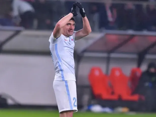 Claudiu Keşeru şi-a luat adio de la fanii FCSB