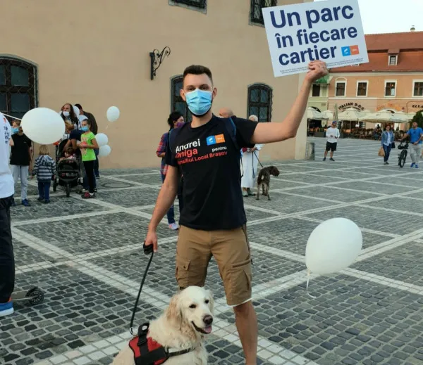 Încă un consilier USR, plecat din Consiliul Local Braşov