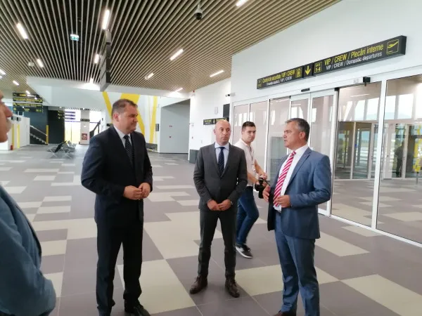 Aeroportul Internaţional Braşov, vizitat şi de ministrul Dezvoltării