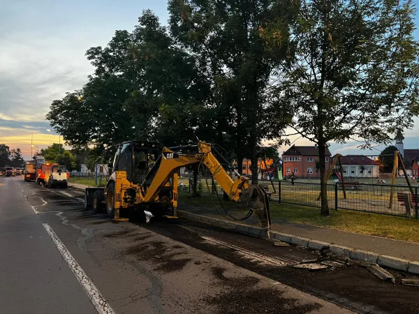 Străzile din jumătatea nordică a Brașovului au intrat în reparații. Prima inclusă în programul de lucrări este strada Agricultorilor