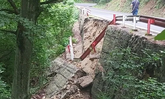 Aproape 8 milioane de lei pentru repararea Drumului Poienii din Braşov 