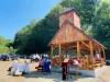 Veneţia de Sus: Altar pe locul mănăstirii distruse la ordinul Împărătăsei Maria Tereza 
