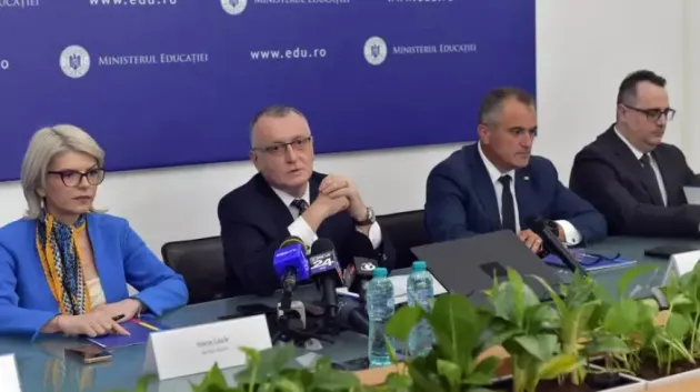 Cîmpeanu: Se introduce pentru prima oară învăţământul dual în sistemul universitar