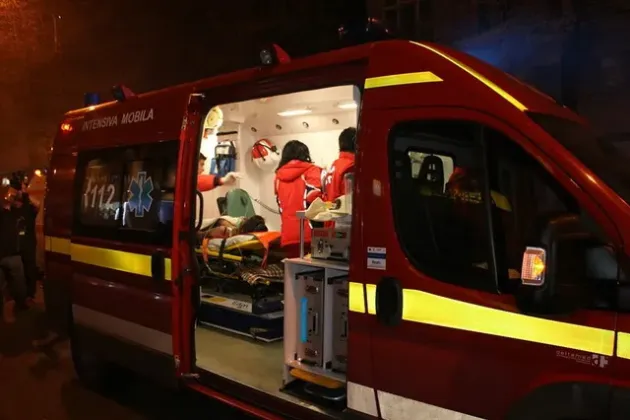 De la schimbul trei, dus la spital