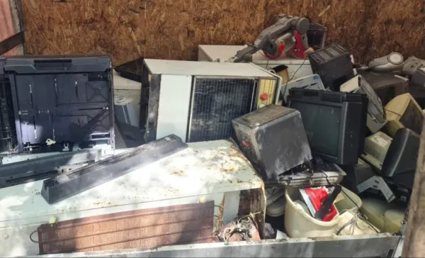 Două zile de colectare gratuită a deșeurilor de echipamente electrice, în Brașov, în timpul Forumului Orașelor Verzi