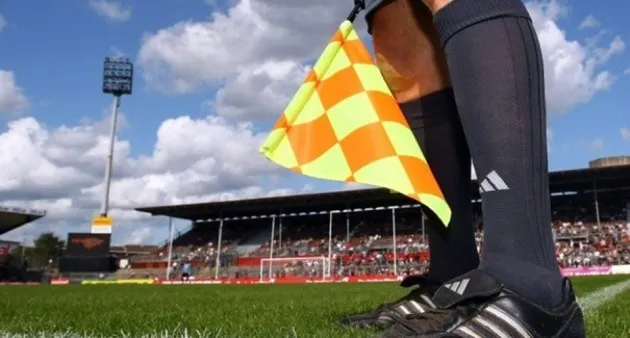 Comisia Judeţeană de Arbitri Braşov anunţă deschiderea unei noi şcoli de formare a arbitrilor de fotbal în judeţ