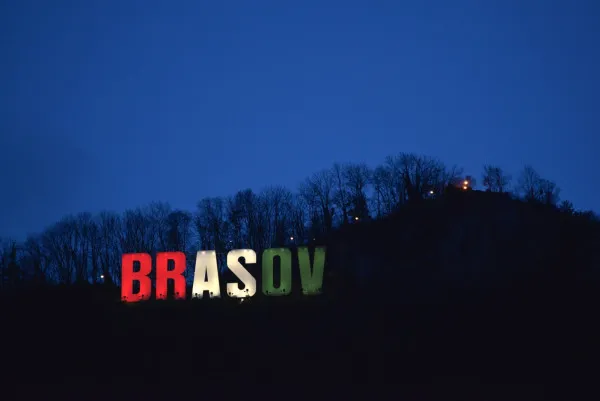 „BRAŞOV”-ul a fost o noapte „roşu, alb, verde”, pentru ziua celor 23.000 de maghiari care trăiesc în oraş