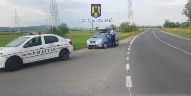Adolescentă din Hoghiz, probleme cu legea după o plimbare prin sat