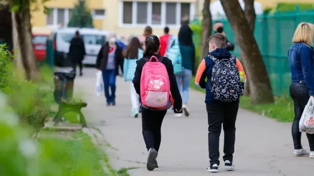 Regulile pentru acordarea burselor, modificate din nou