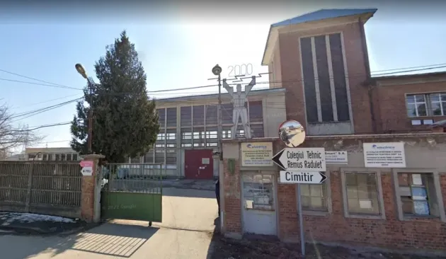 Curentul, prea scump şi pentru Electrica…