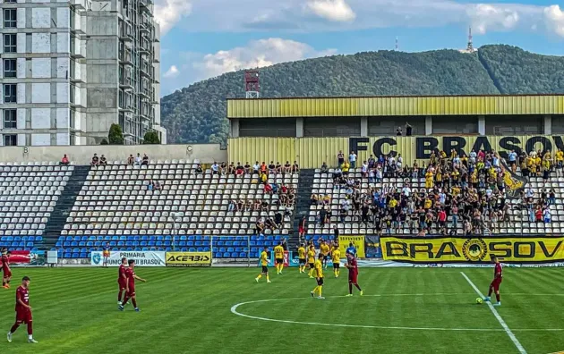 SR-ul, calificare cu victorie la scor în faţa Râşnovului