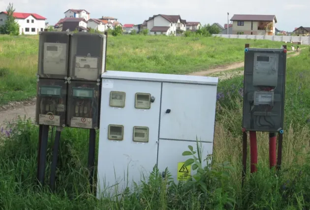 Clarificat prin lege: Costurile branşării la energie 
electrică şi gaze se recuperează în 5 ani