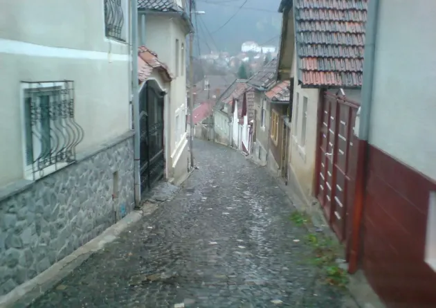 Doar riveranii vor mai avea acces pe strada Stâncii
