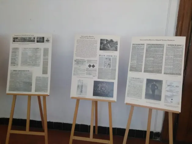 Expoziţie despre Familia Regală la Biblioteca Judeţeană
