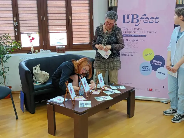 18-21 august: „LibFest” în Piaţa Sfatului şi în Piaţa Enescu