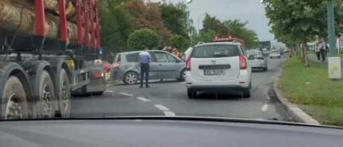 Din maşină, pe patul de spital