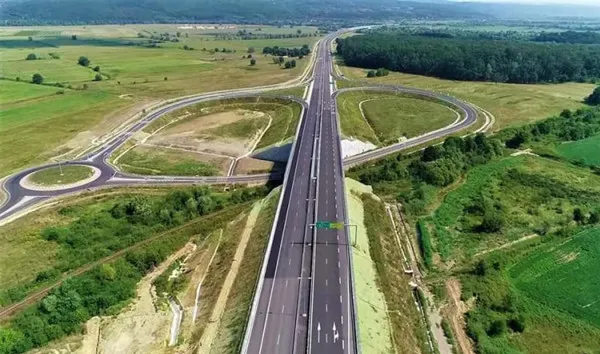 „Undă verde” de la administraţia judeţeană pentru proiectarea Autostrăzii Braşov – Făgăraş