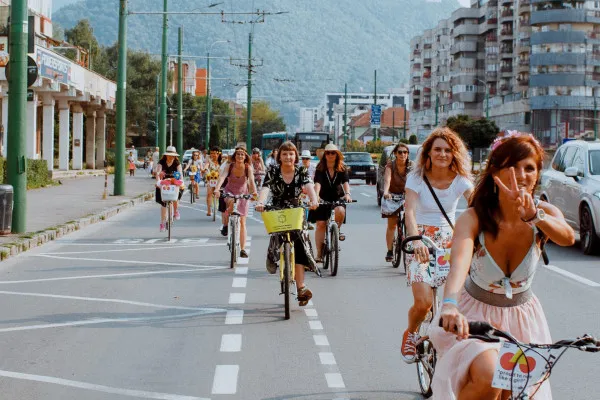 „Parada Bicicletelor”, în tot oraşul, duminică