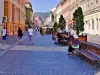 Peste 5.400 de angajaţi în plus în iulie, la Braşov